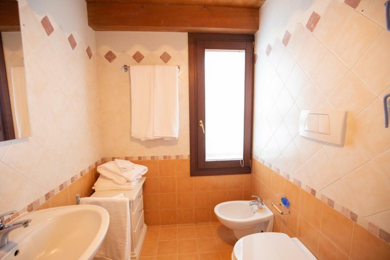 Alloggi G E G Borso del Grappa Luaran gambar